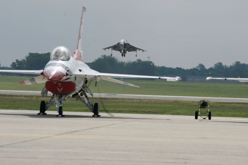 e1122__20-may_09-28_andrews_harrier